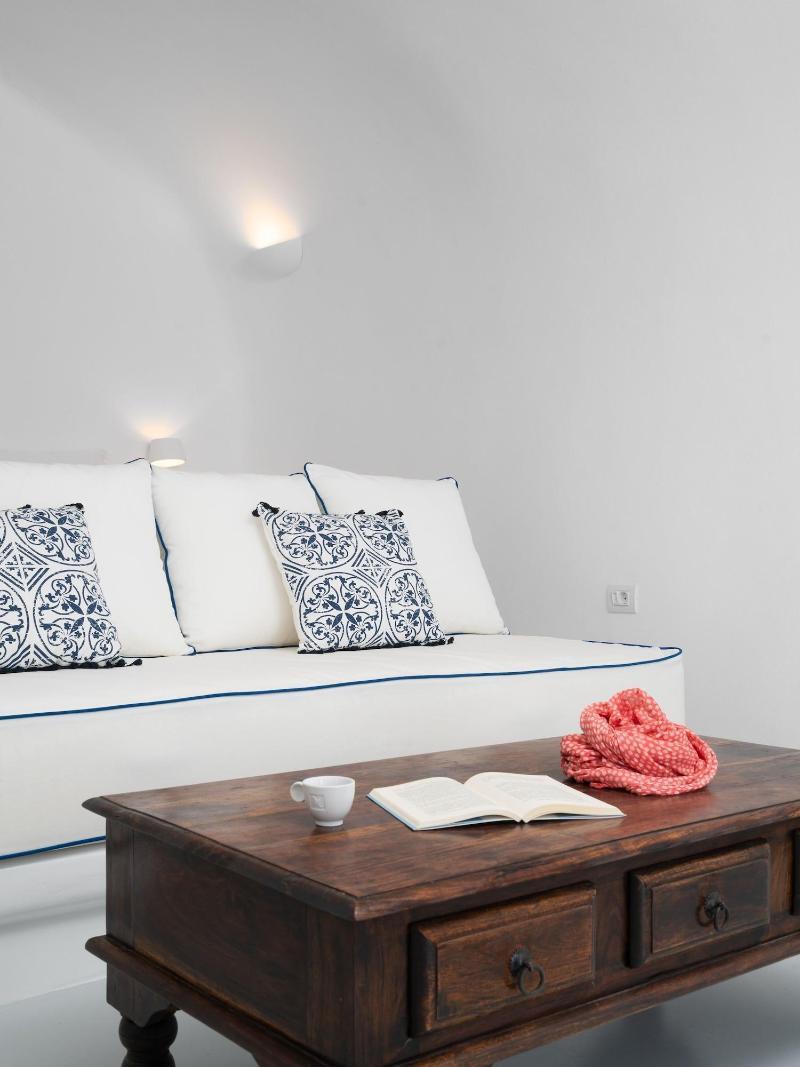 Spirit Boutique Residences Oía