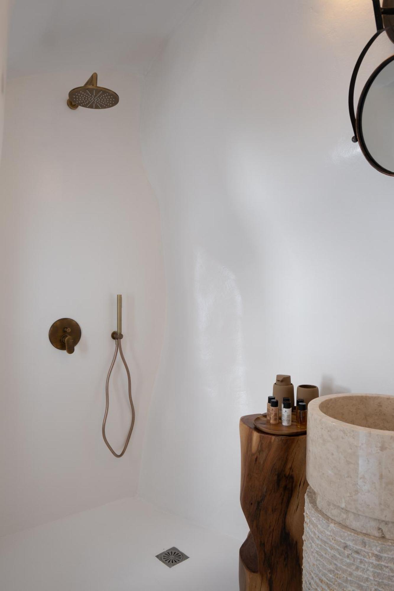 Spirit Boutique Residences 3* Oía